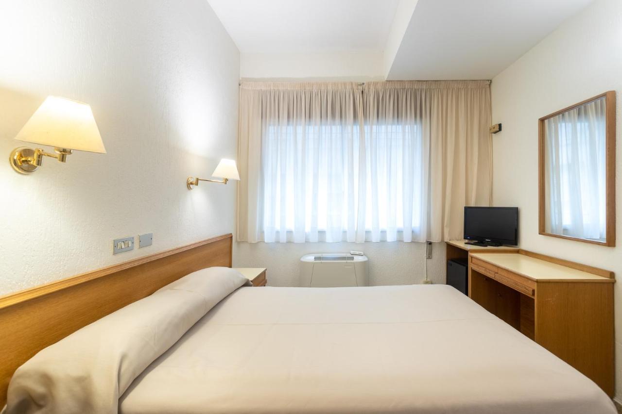 Hotel Leuka لقنت المظهر الخارجي الصورة