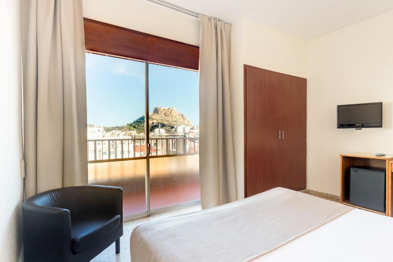 Hotel Leuka لقنت المظهر الخارجي الصورة