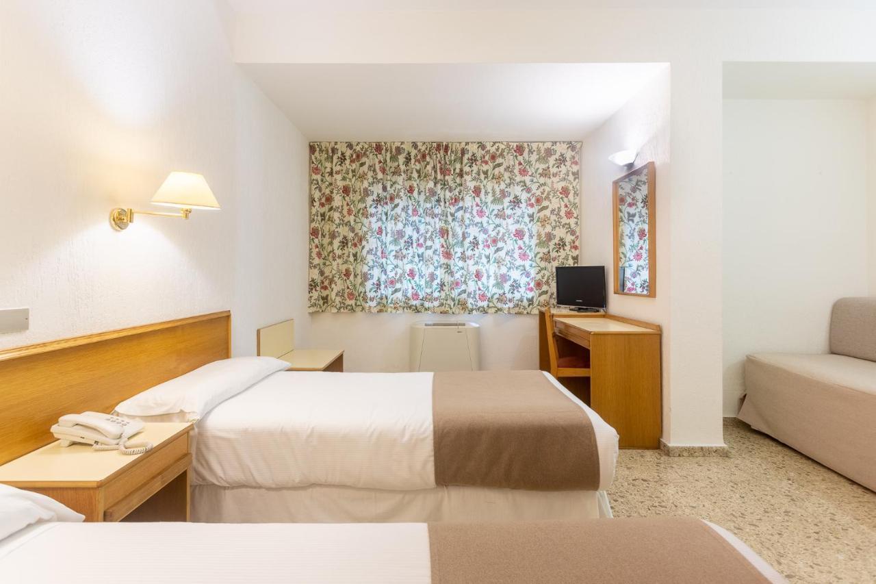 Hotel Leuka لقنت المظهر الخارجي الصورة