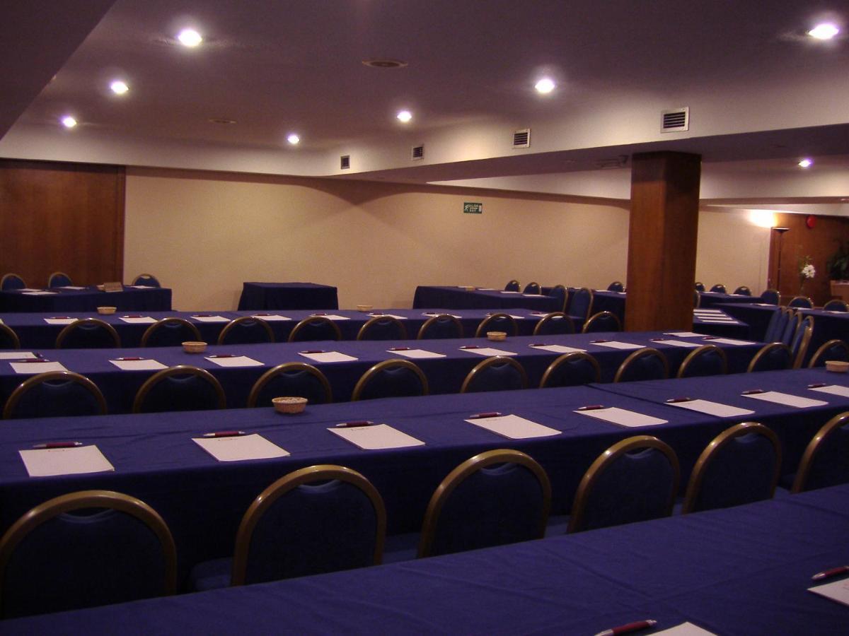 Hotel Leuka لقنت المظهر الخارجي الصورة